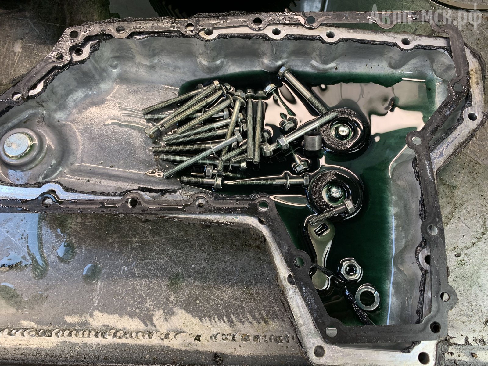 JF010E-Nissan-Teana-V6-поддон