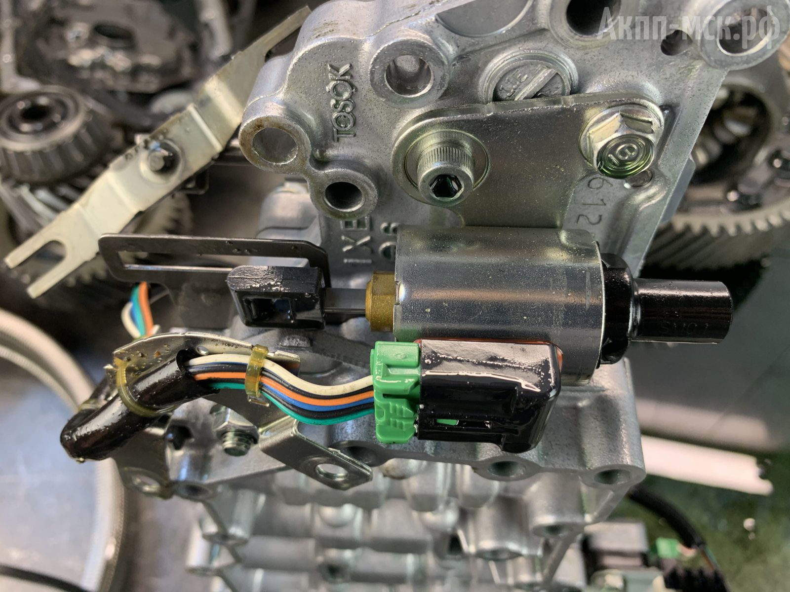 JF010E-Nissan-Teana-V6-степ-мотор