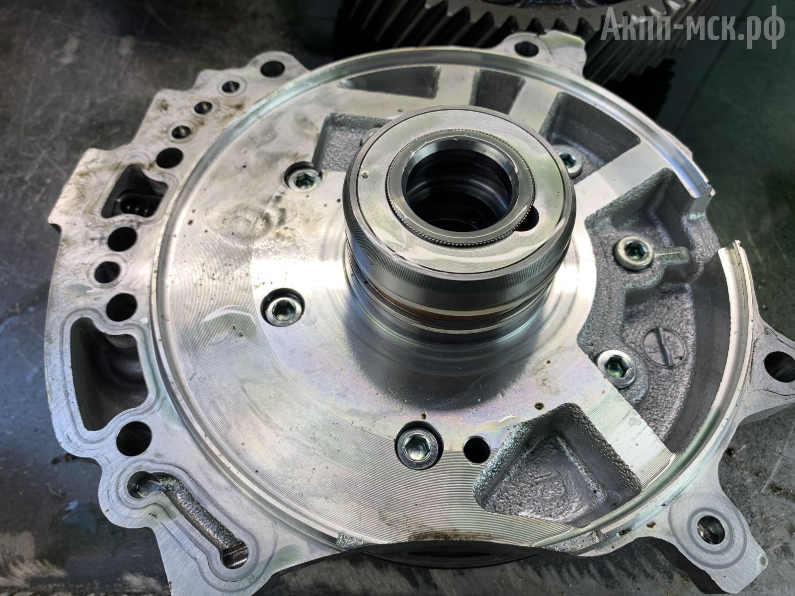 JF010E-Nissan-Teana-V6-ступица-насоса