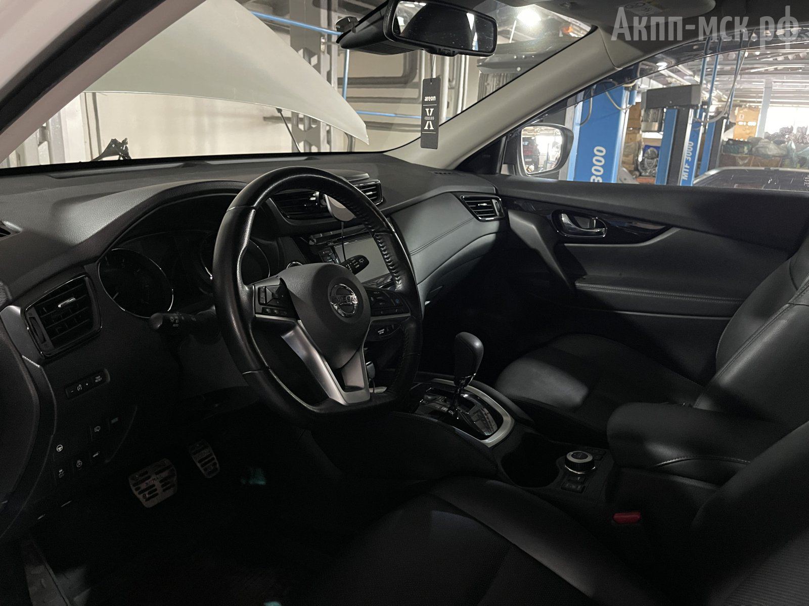 JF016E-Nissan-Xtrail-салон