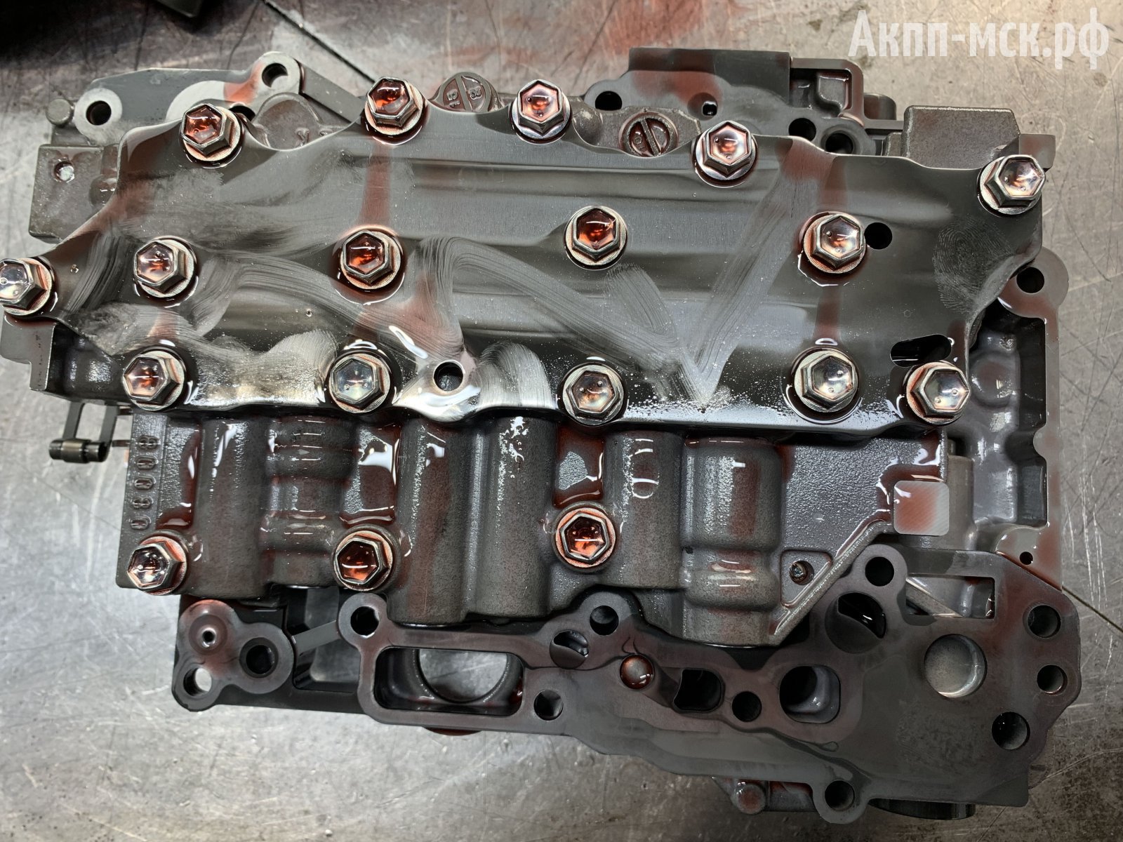 K114F-Toyota-Vellfire-плита