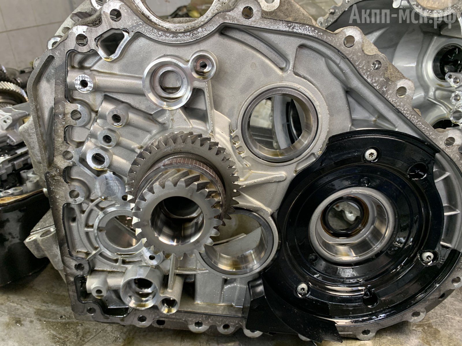 724.0-MB-CLA-200-корпус-внутри
