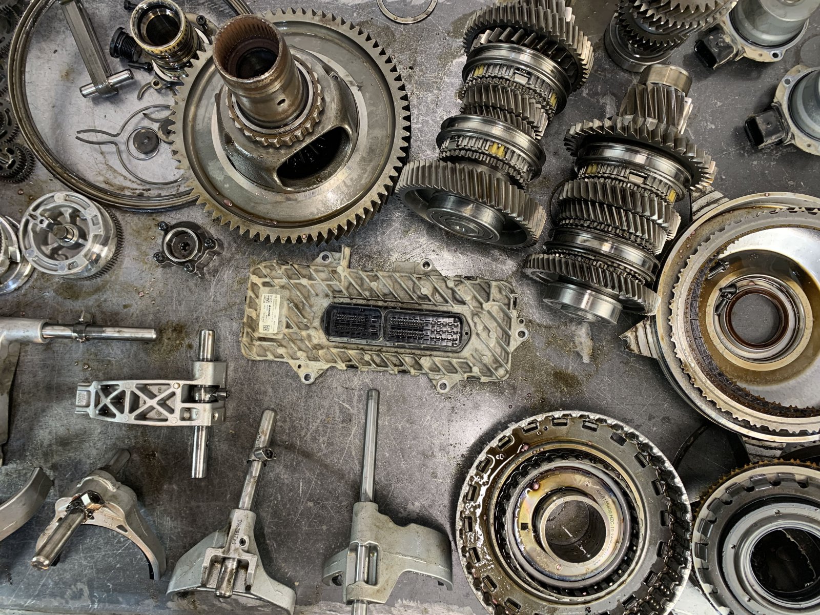 7DCT400-Jetour-T2-стол