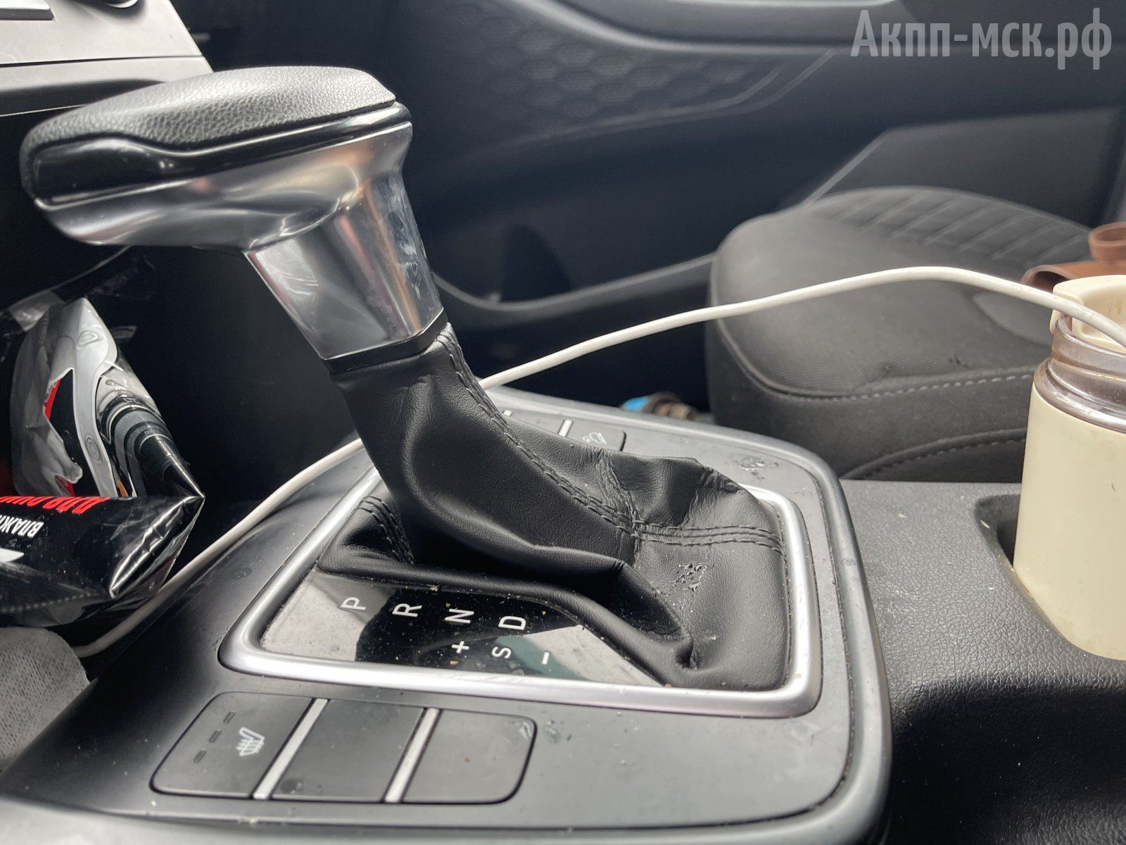 A6GF1-Hyundai-Creta-селектор-бок
