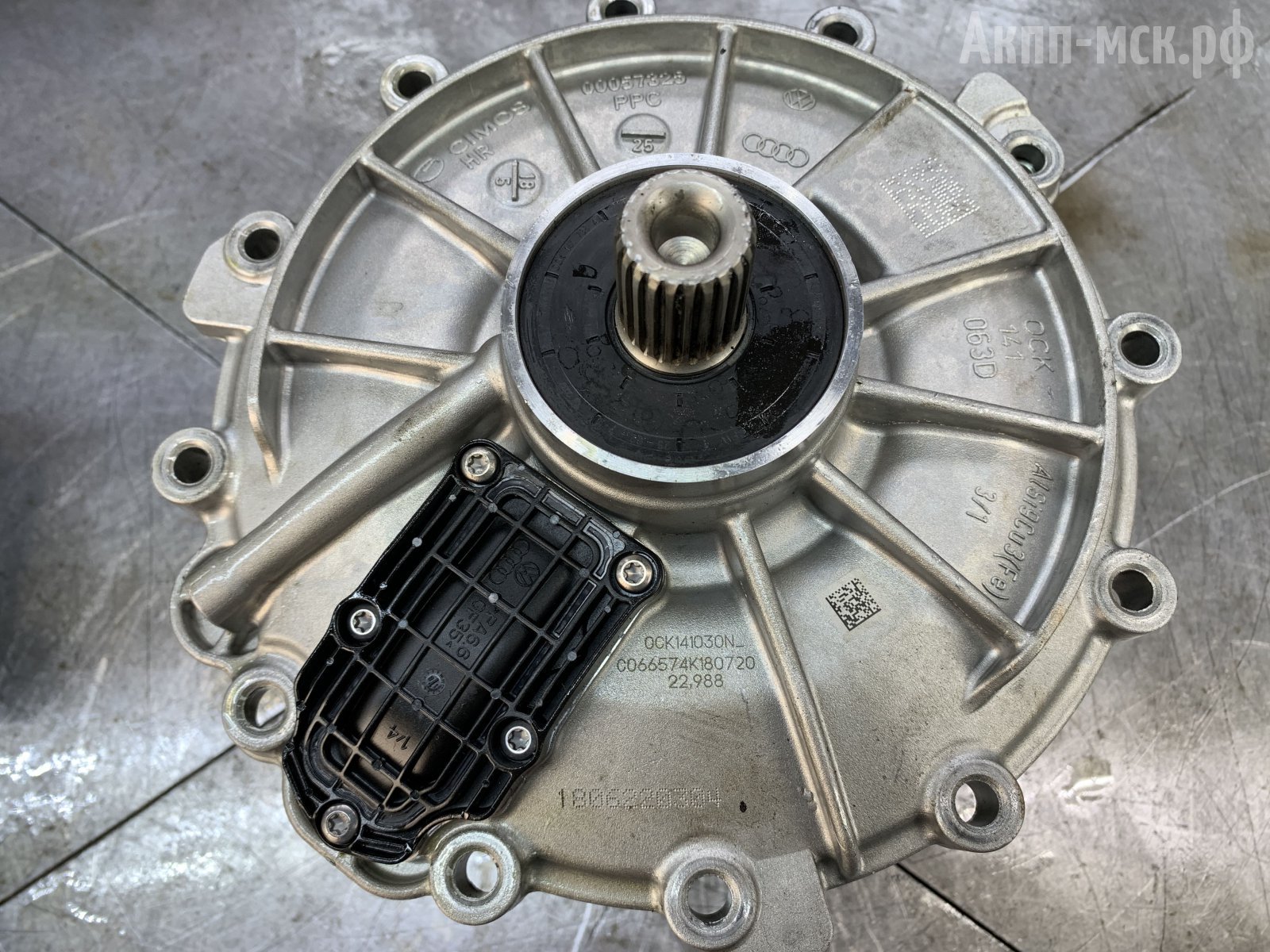 DL382-0CJ-0CL-Audi-Q5крышка-сцепы