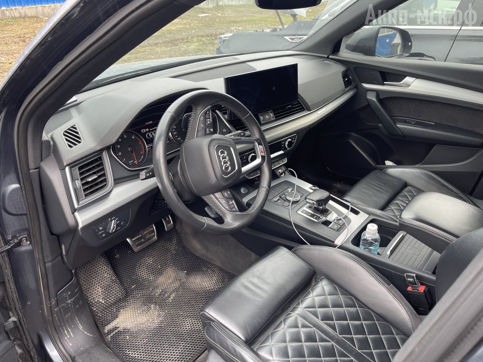 DL382-0CJ-0CL-Audi-Q5салон-водитель