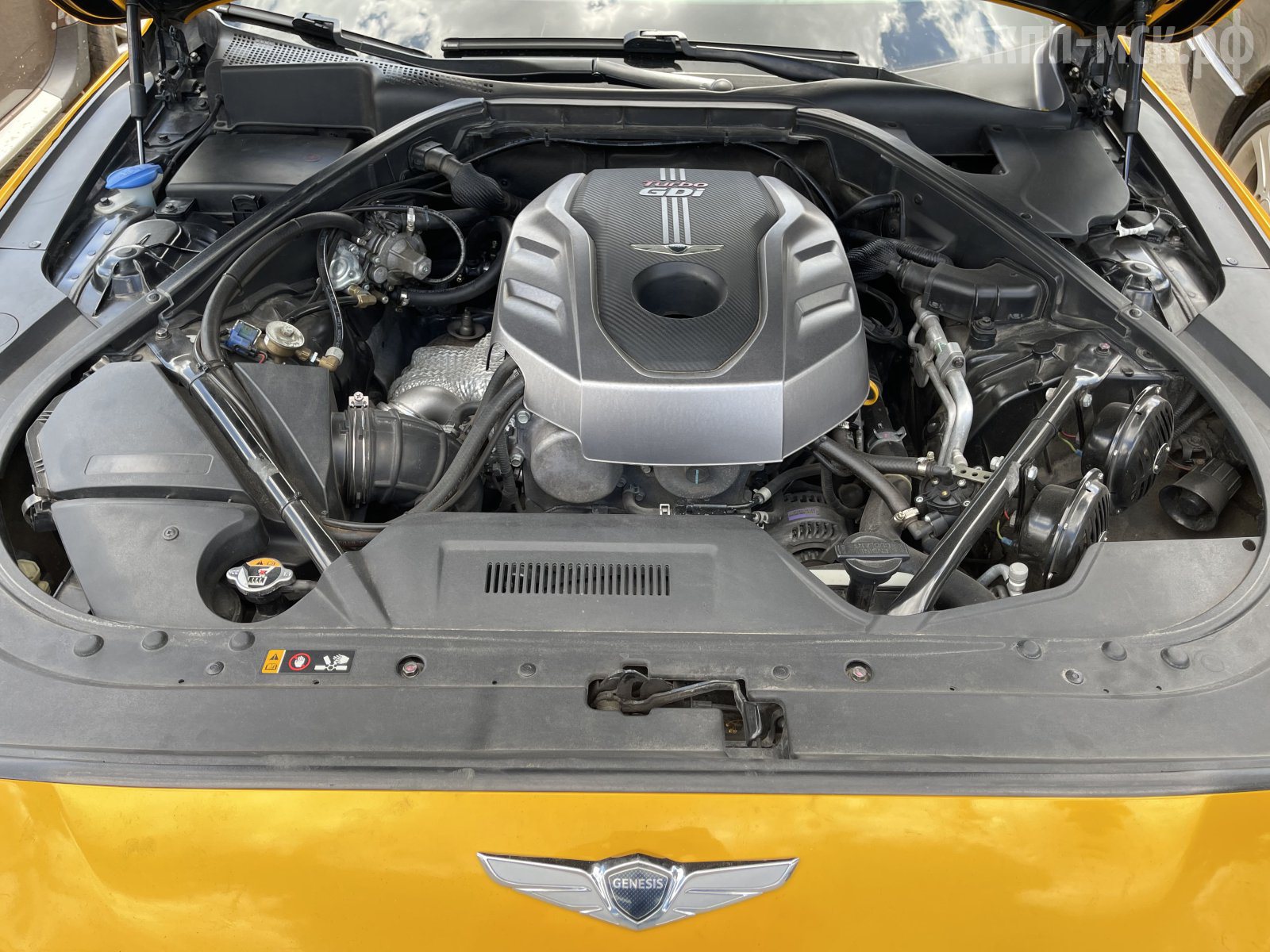 Genesis-G80-A8LR1-мотор