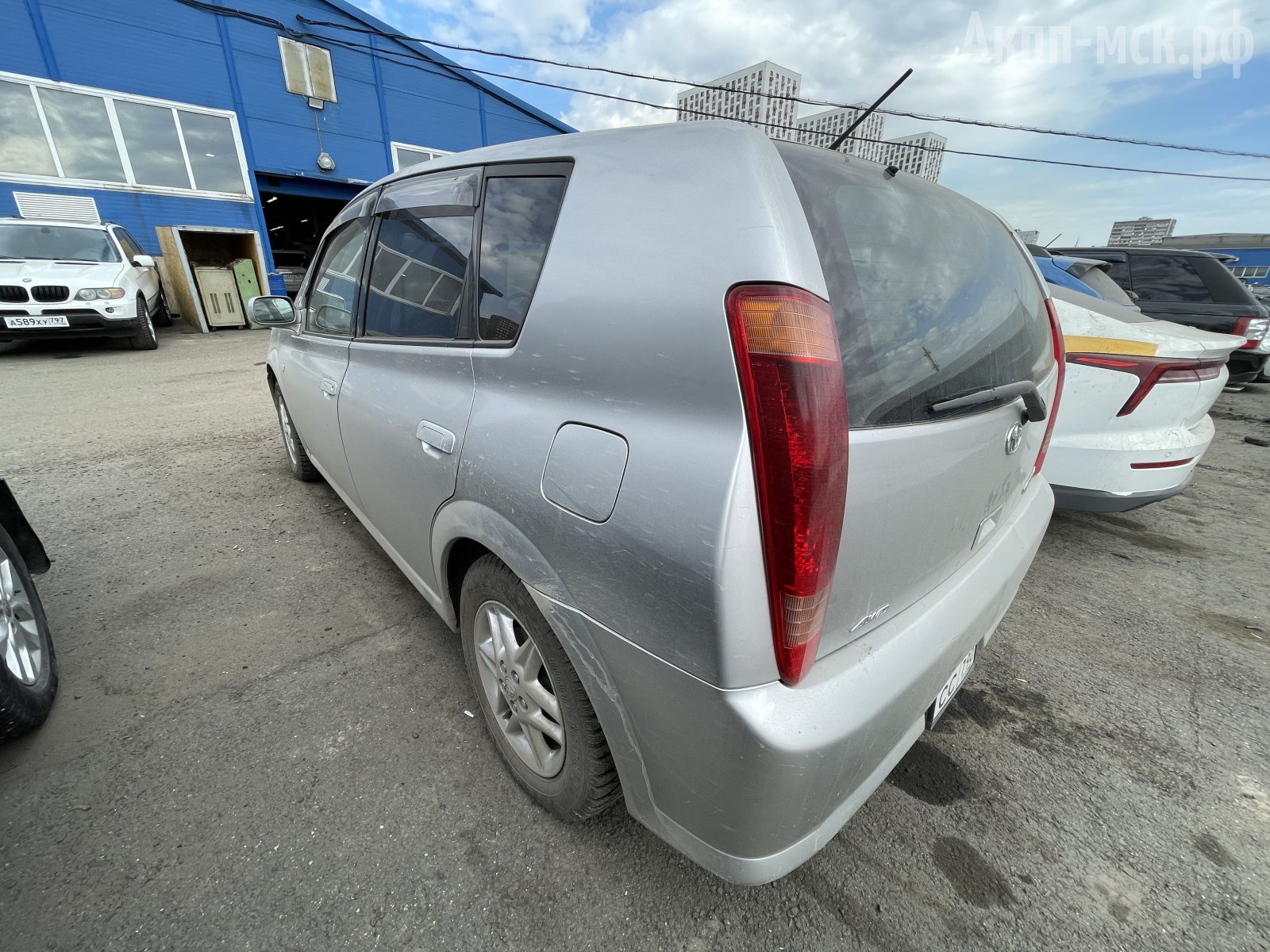 U341F-Toyota-Opa-кузов-зад