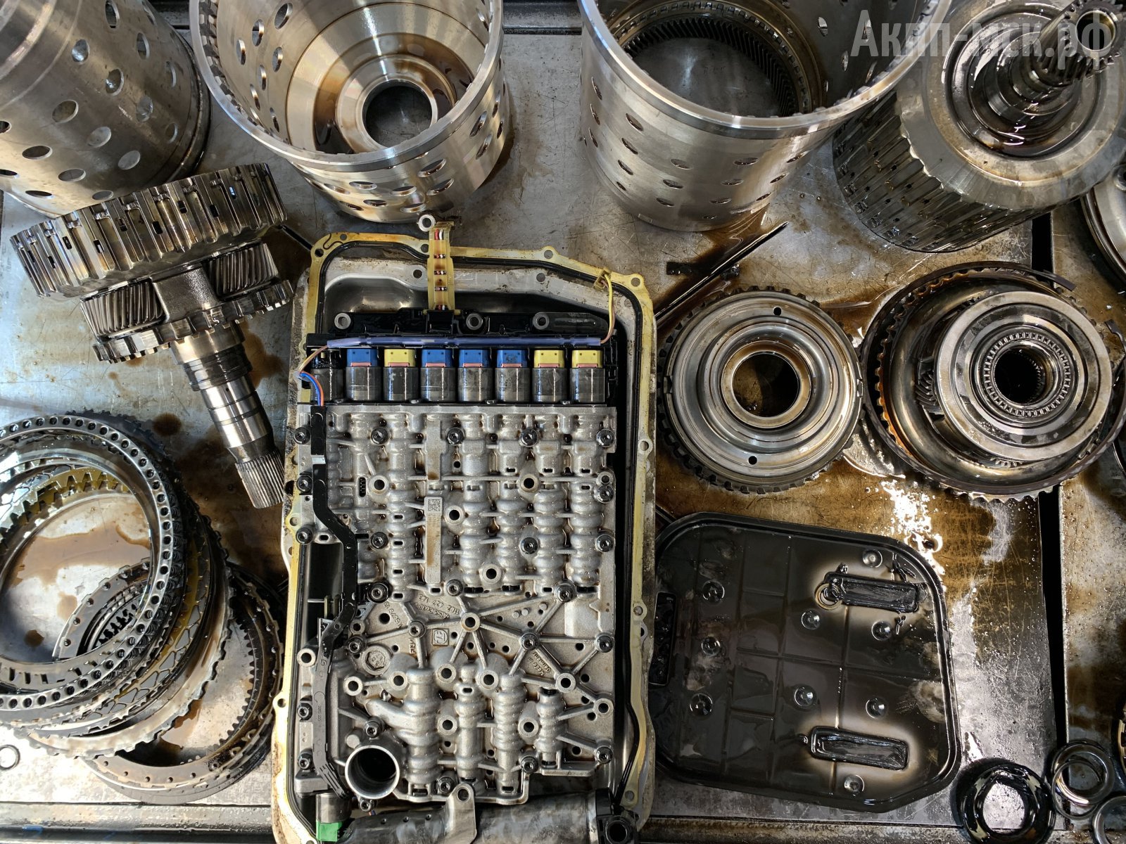 ZF-8HP95-BMW-760-стол-верх