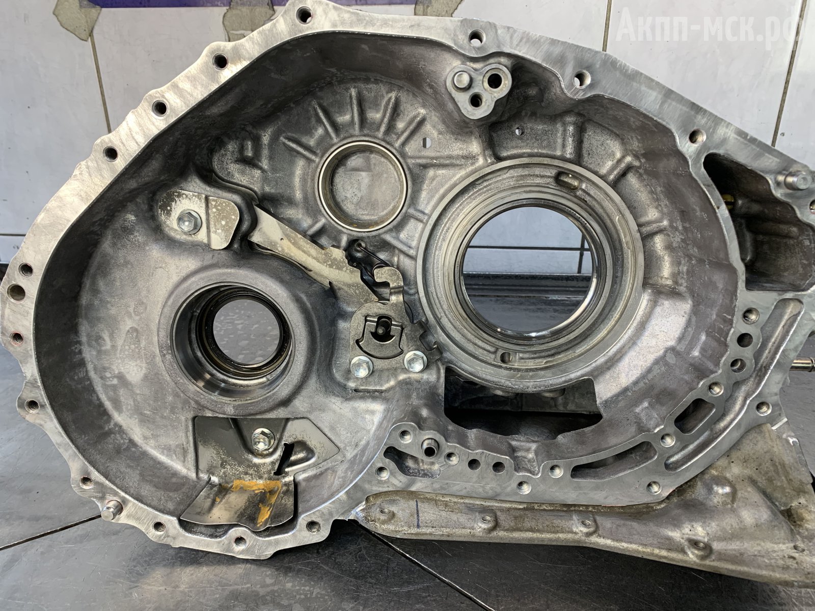 u760e-toyota-camry-70-корпус